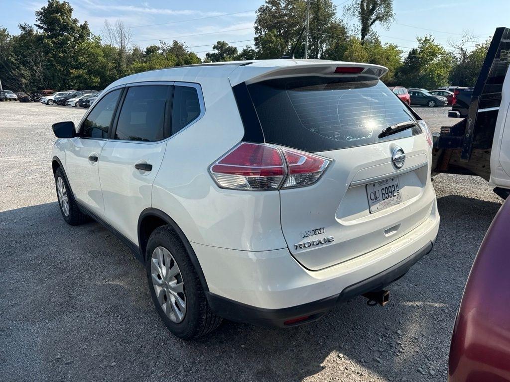Nissan Rogue FWD 4dr SV 2016