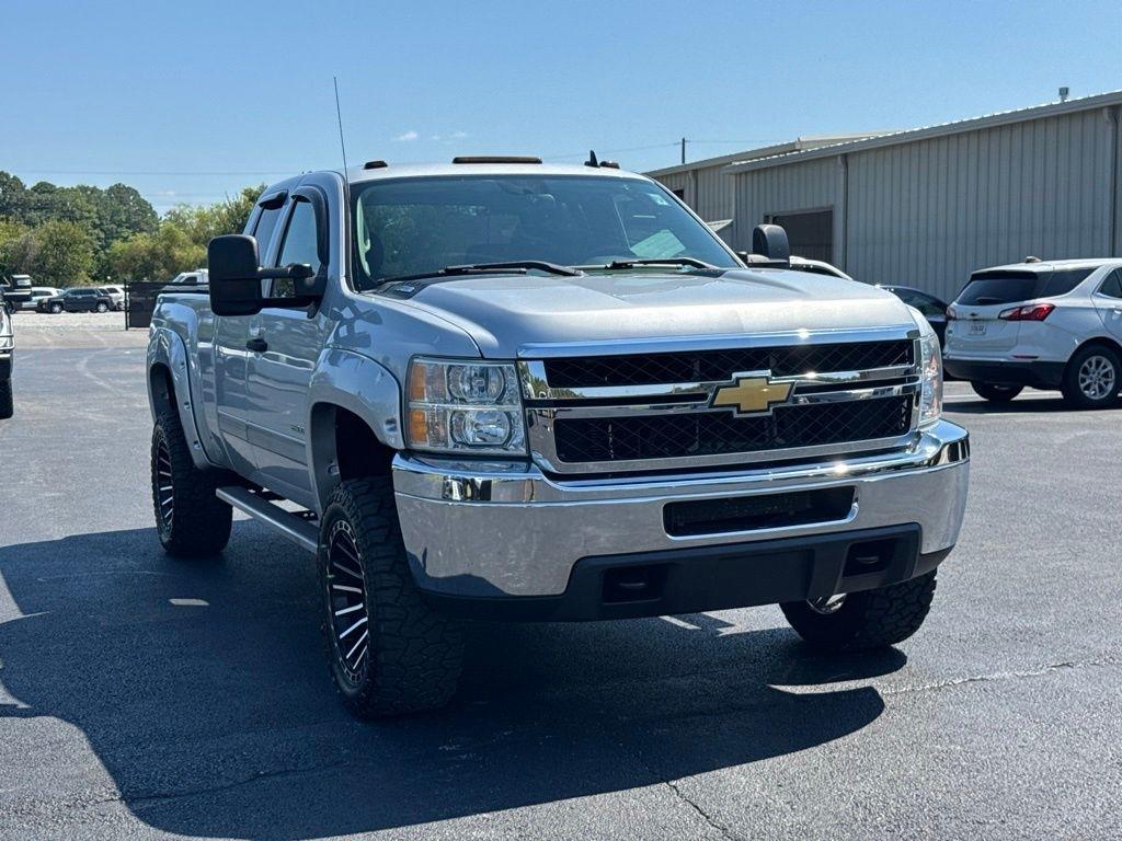 Chevrolet Silverado 2500HD 4WD Ext Cab 144.2" LT 2012