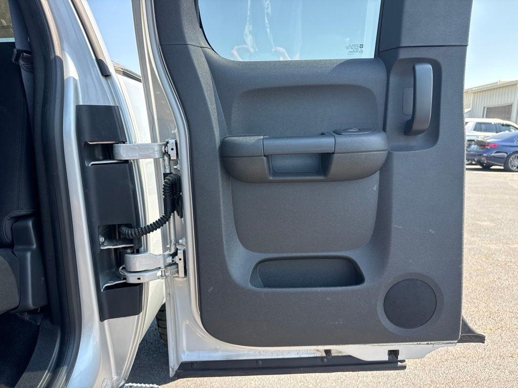 Chevrolet Silverado 2500HD 4WD Ext Cab 144.2" LT 2012