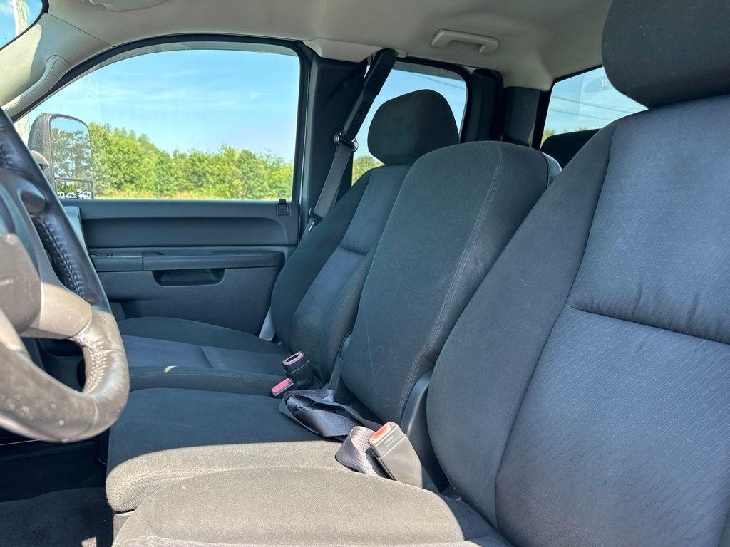 Chevrolet Silverado 2500HD 4WD Ext Cab 144.2" LT 2012