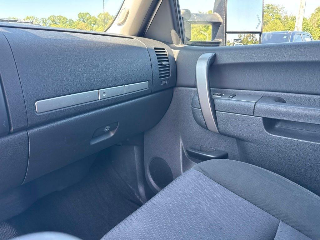 Chevrolet Silverado 2500HD 4WD Ext Cab 144.2" LT 2012