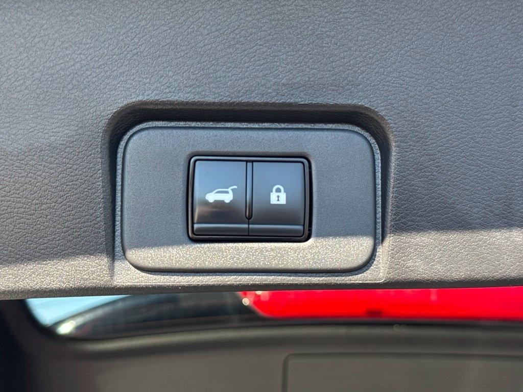 Nissan Rogue FWD SV 2025