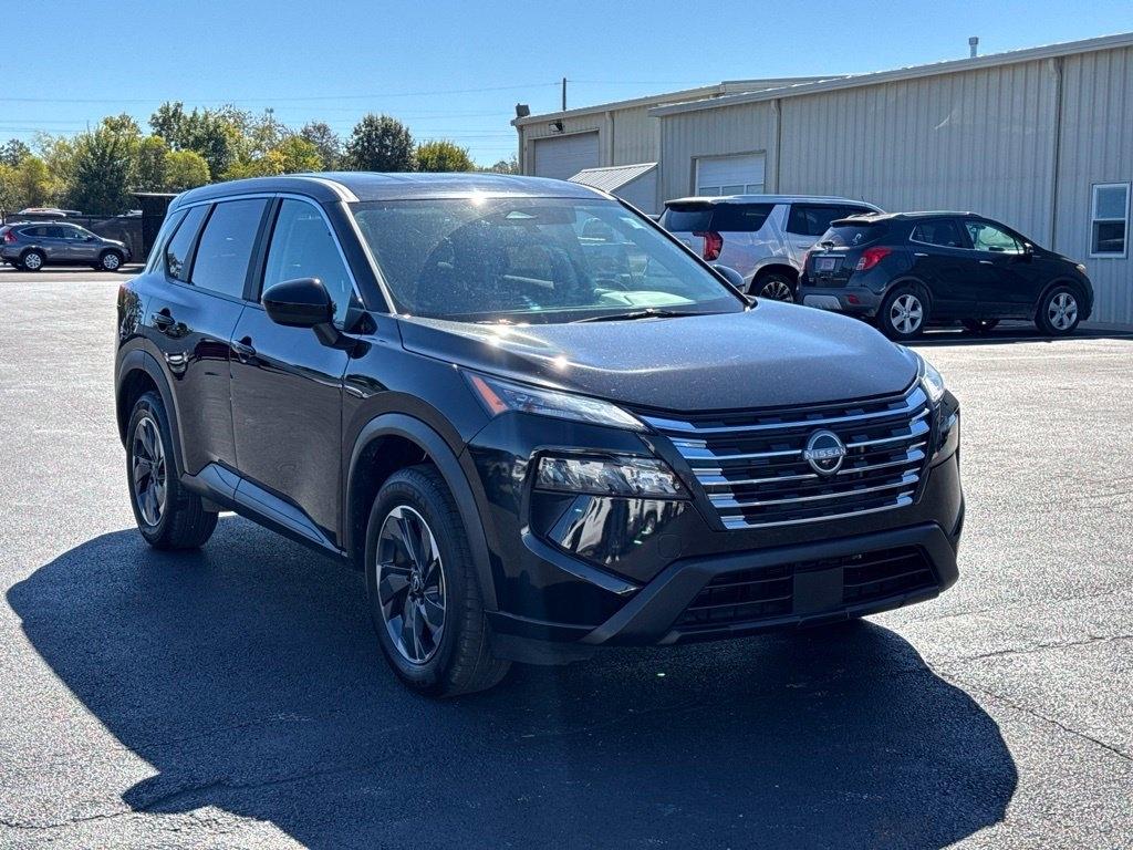Nissan Rogue FWD SV 2025
