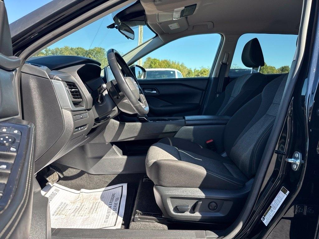Nissan Rogue FWD SV 2025
