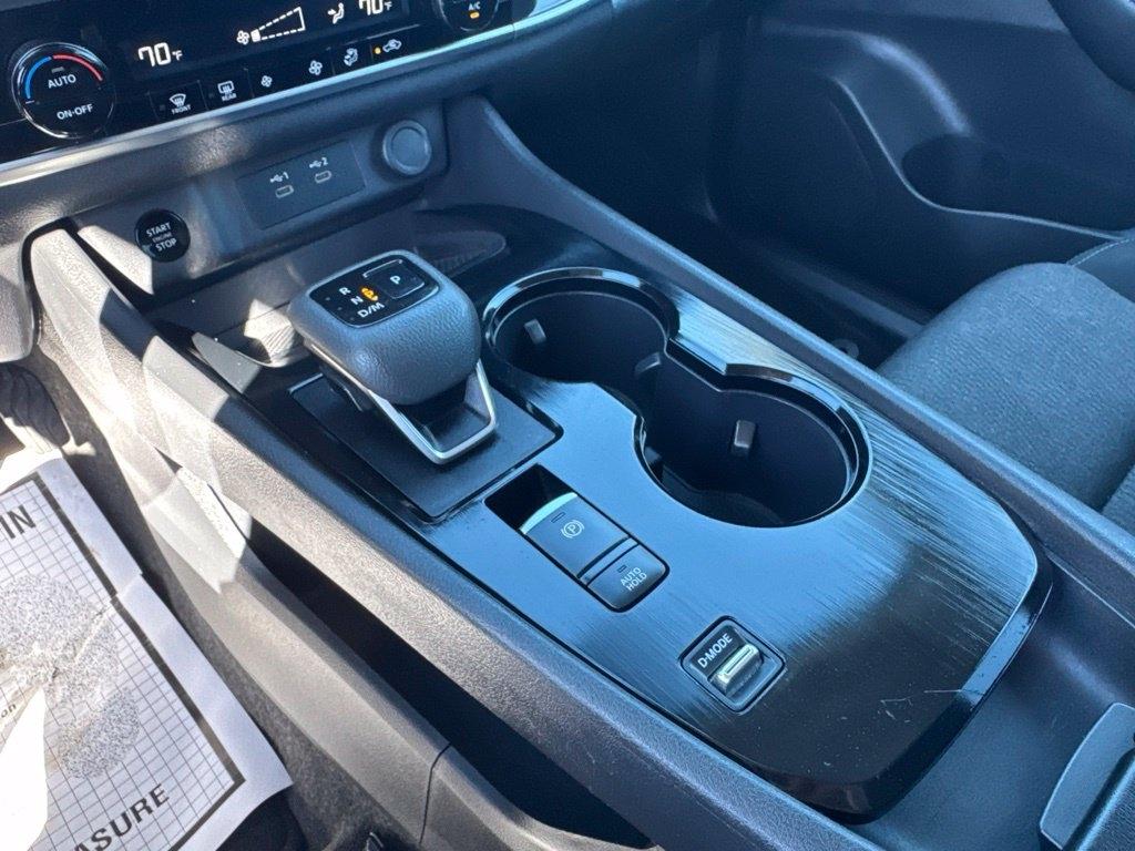 Nissan Rogue FWD SV 2025