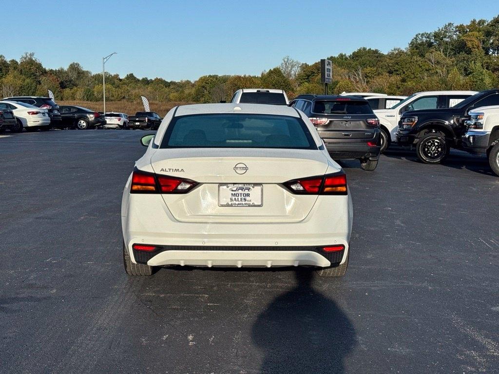 Nissan Altima SV FWD 2025