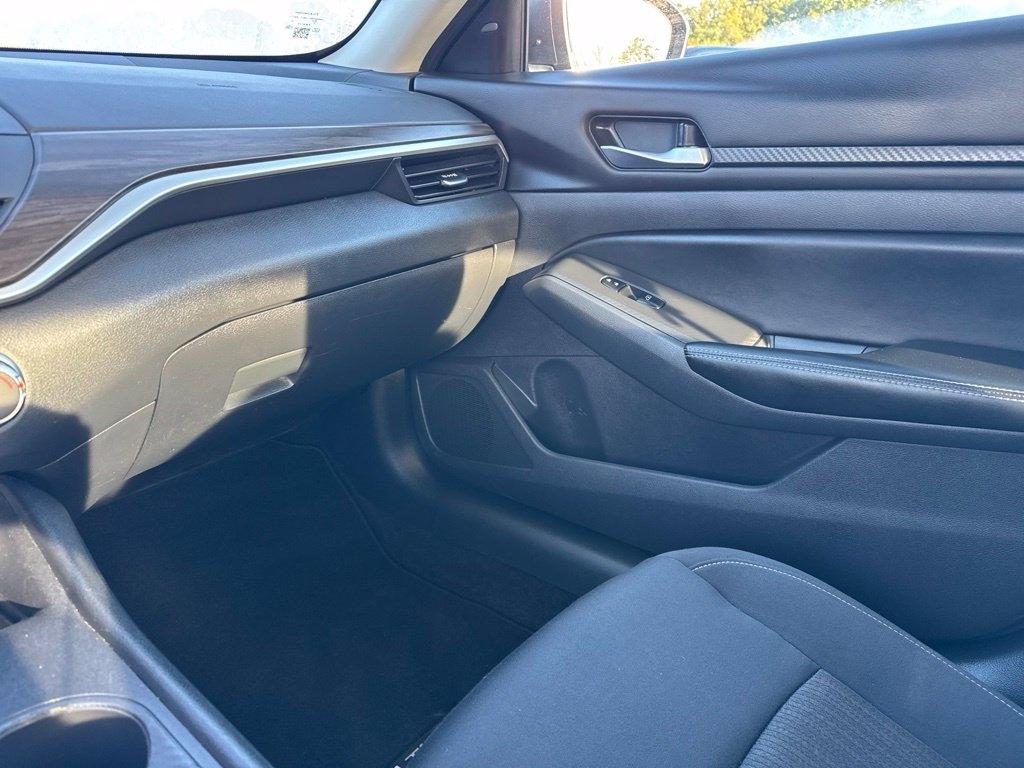 Nissan Altima SV FWD 2025