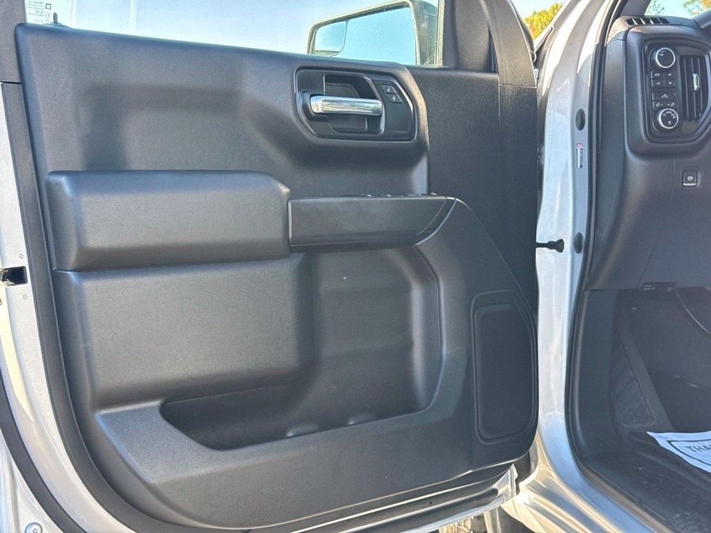 Chevrolet Silverado 1500 LTD 4WD Crew Cab 147" Custom Trail Boss 2022