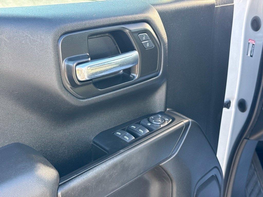 Chevrolet Silverado 1500 LTD 4WD Crew Cab 147" Custom Trail Boss 2022