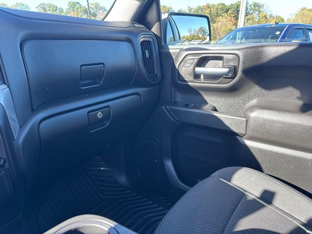 Chevrolet Silverado 1500 LTD 4WD Crew Cab 147" Custom Trail Boss 2022