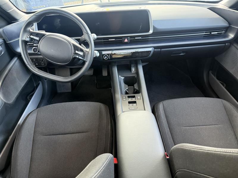 Hyundai Ioniq 6  2023