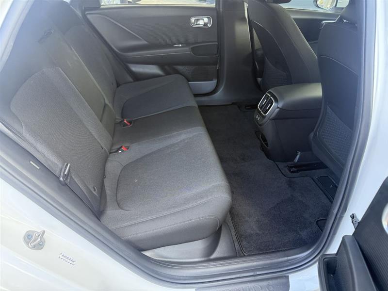 Hyundai Ioniq 6  2023