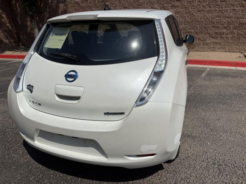 2013 Nissan LEAF SV - Photo 8
