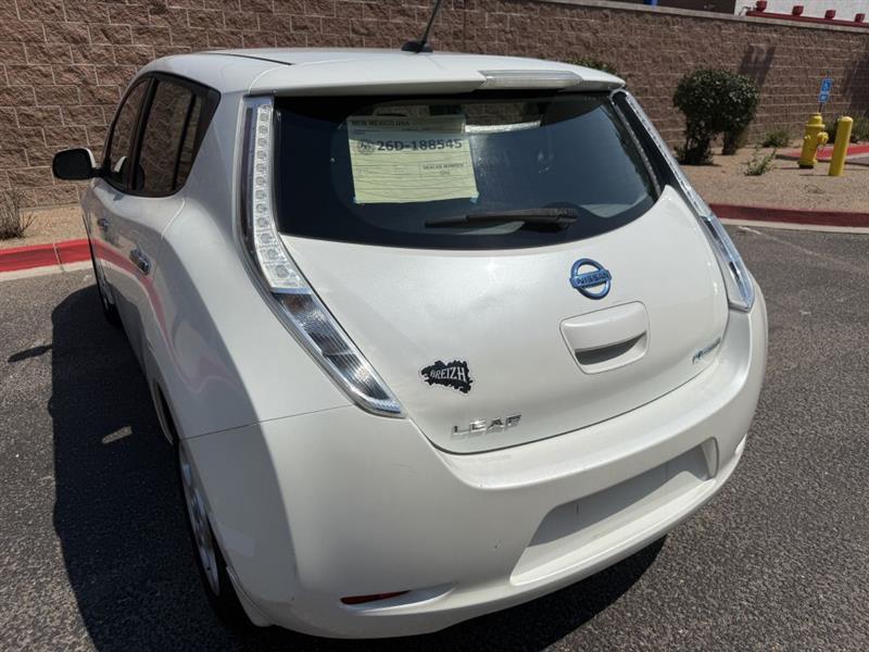 2013 Nissan LEAF SV - Photo 10