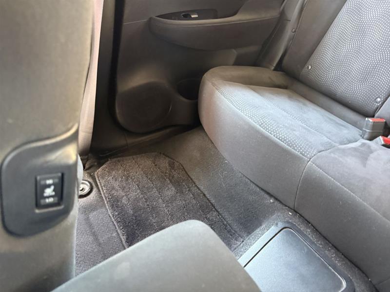 2013 Nissan LEAF SV - Photo 22