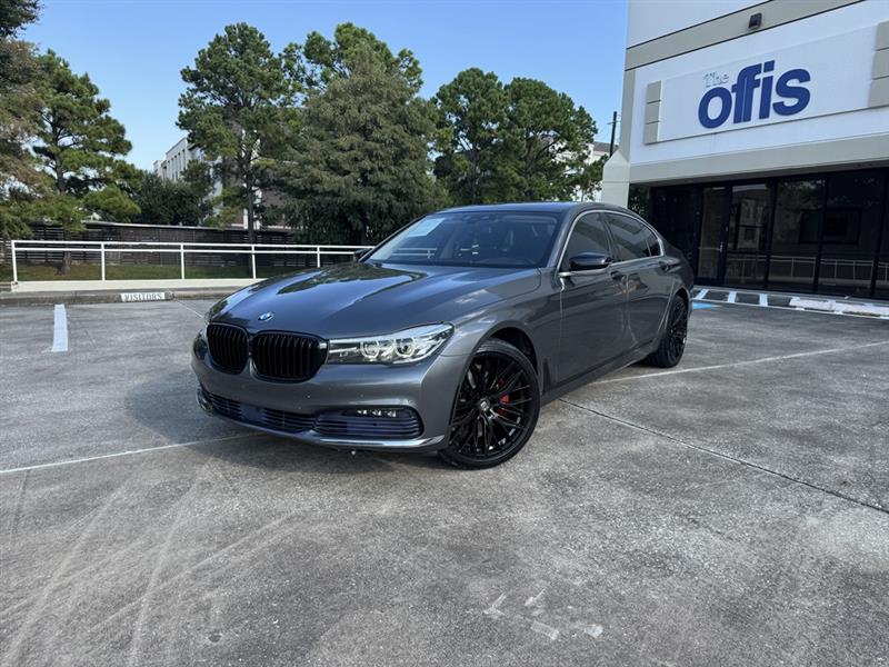 2017 BMW 7-Series I