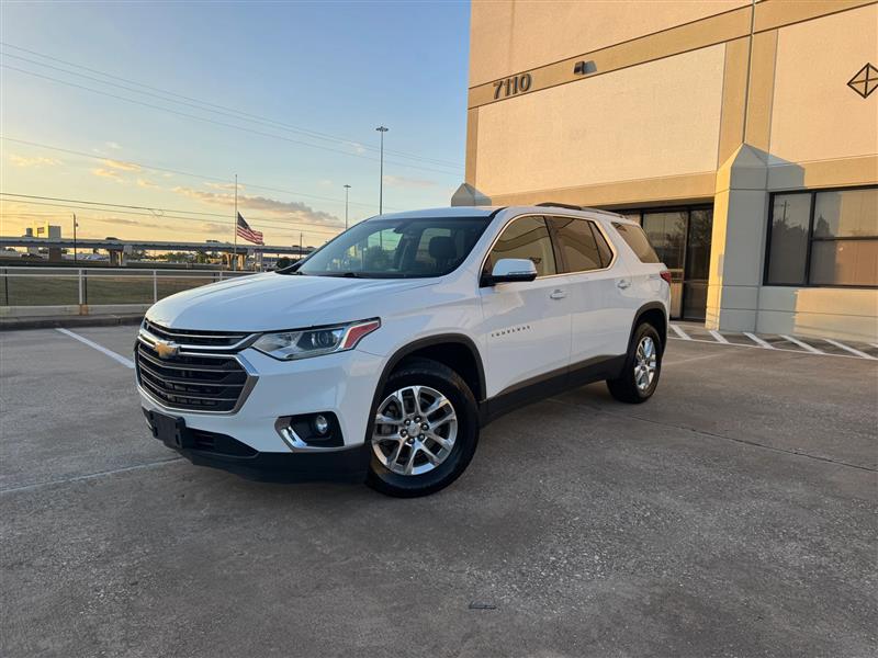 2018 Chevrolet Traverse LT Cloth FWD