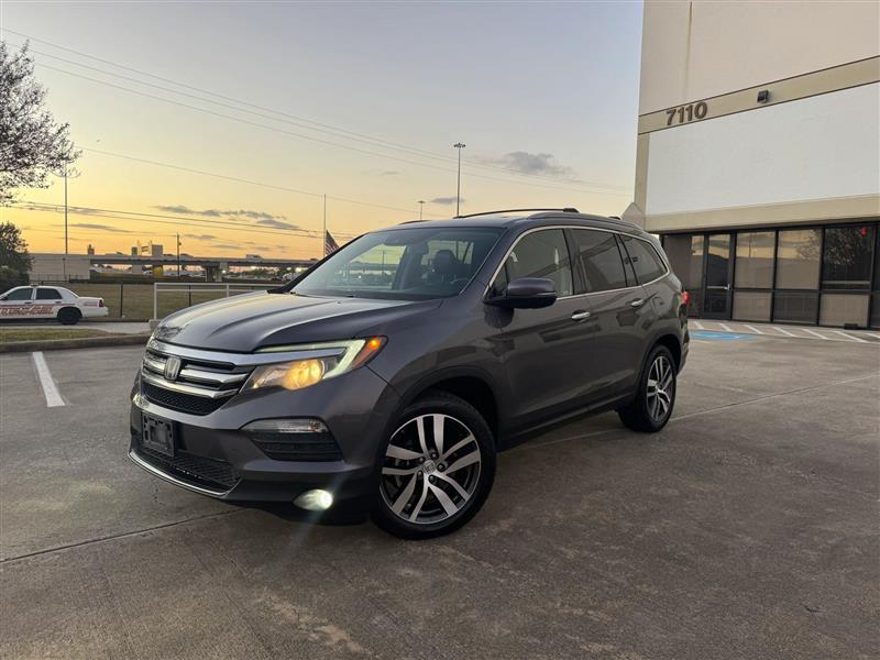 2018 Honda Pilot Touring 2WD