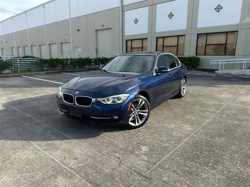 2017 BMW 3-Series 330i SULEV Sedan