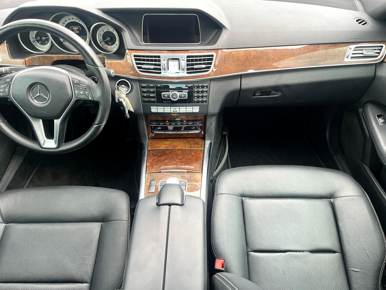 Mercedes-Benz E-Class E350 Sedan 2014 Mercedes-Benz E-Class E350 Sedan 2014