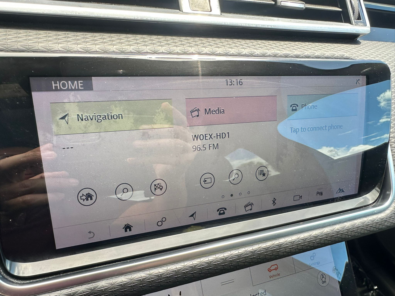 Land Rover Range Rover Velar R-Dynamic SE 2018 Land Rover Range Rover Velar R-Dynamic SE 2018