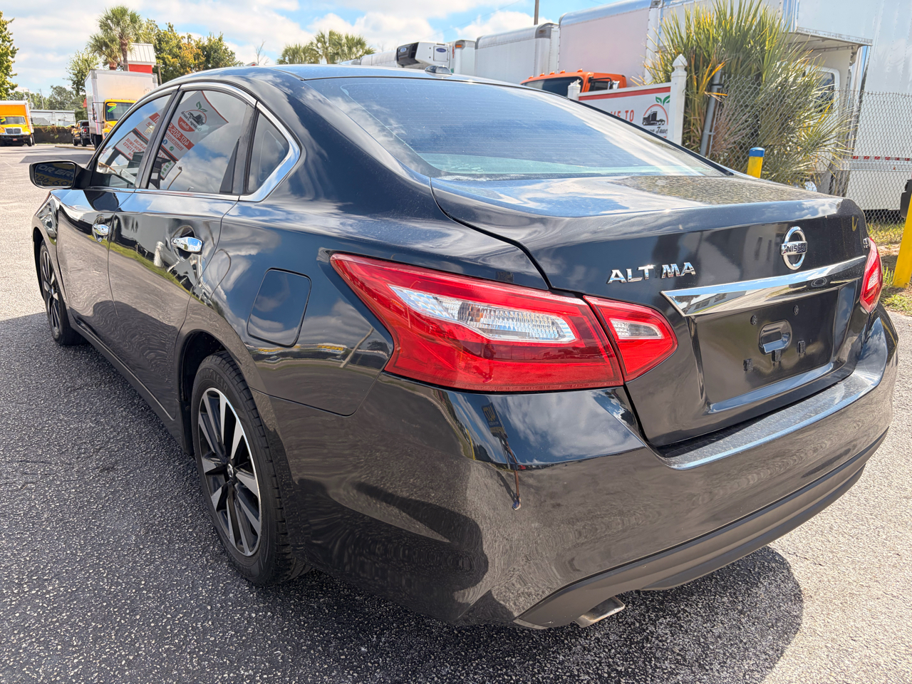 Nissan Altima 2.5 SV 2018 Nissan Altima 2.5 SV 2018