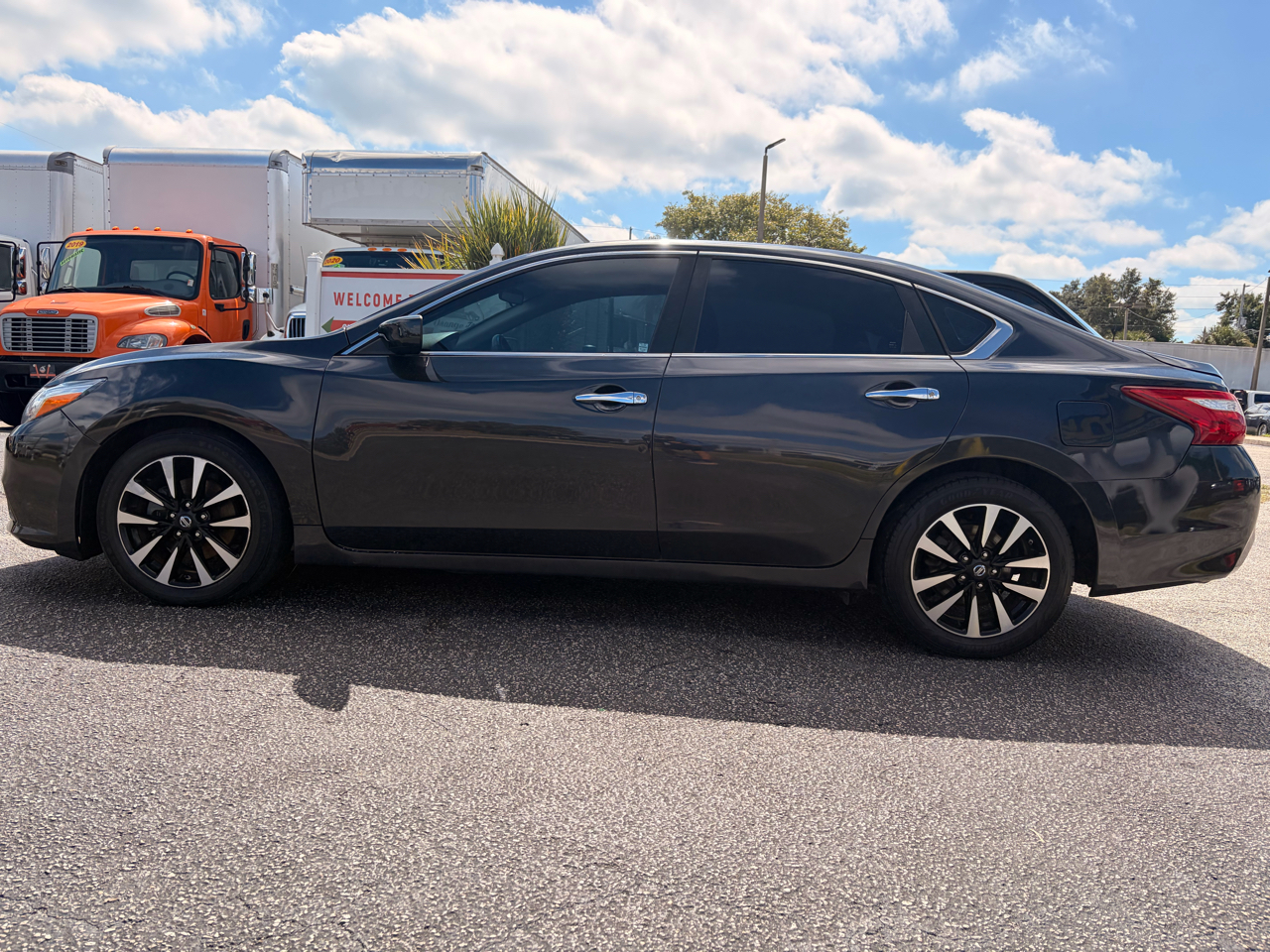 Nissan Altima 2.5 SV 2018 Nissan Altima 2.5 SV 2018