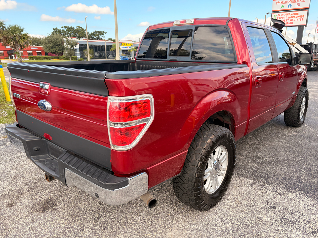 Ford F-150 2WD SuperCrew 145" Lariat 2014 Ford F-150 2WD SuperCrew 145" Lariat 2014