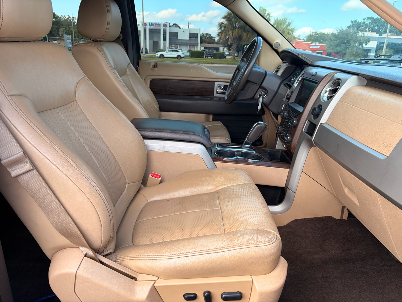 Ford F-150 2WD SuperCrew 145" Lariat 2014 Ford F-150 2WD SuperCrew 145" Lariat 2014