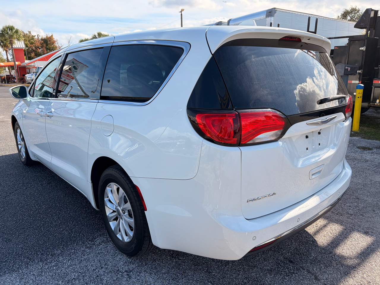 Chrysler Pacifica Touring Plus 2018