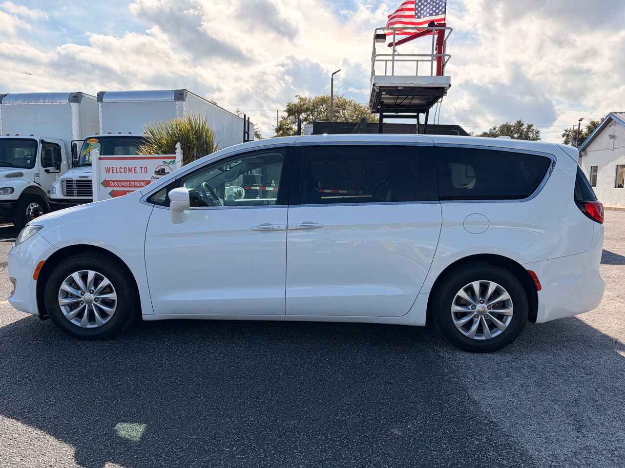Chrysler Pacifica Touring Plus 2018