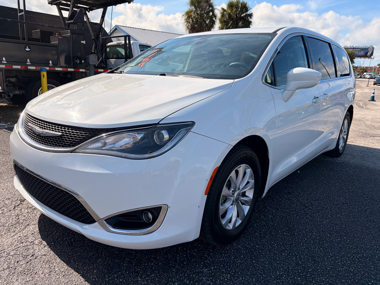 Chrysler Pacifica Touring Plus 2018