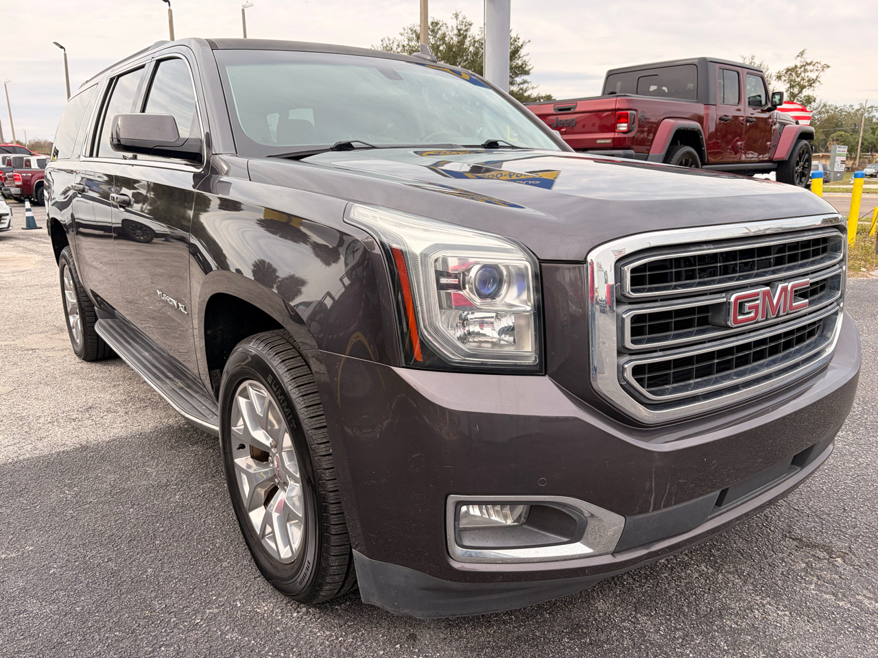 GMC Yukon XL SLE 2WD 2016