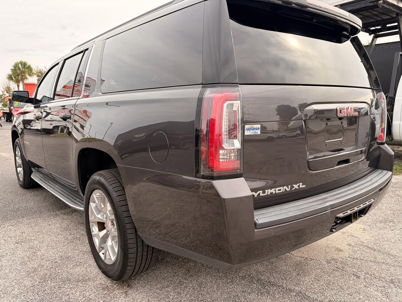 GMC Yukon XL SLE 2WD 2016
