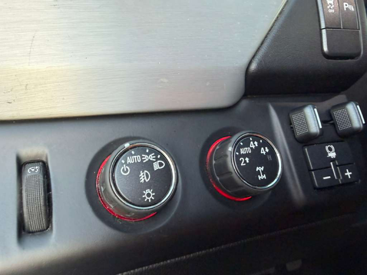 GMC Yukon SLE 4WD 2016