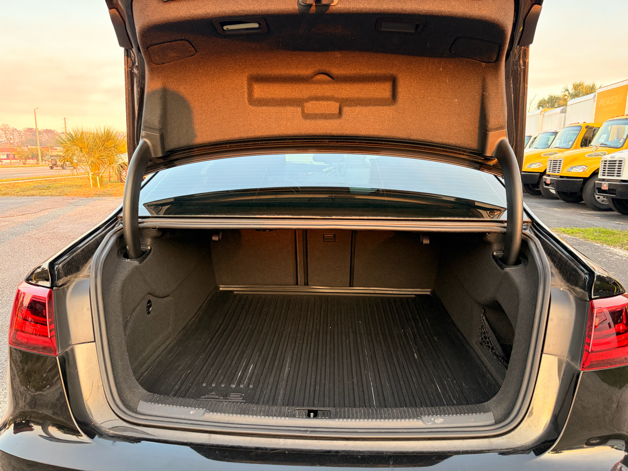 Audi A6 2.0T Premium Plus 2017