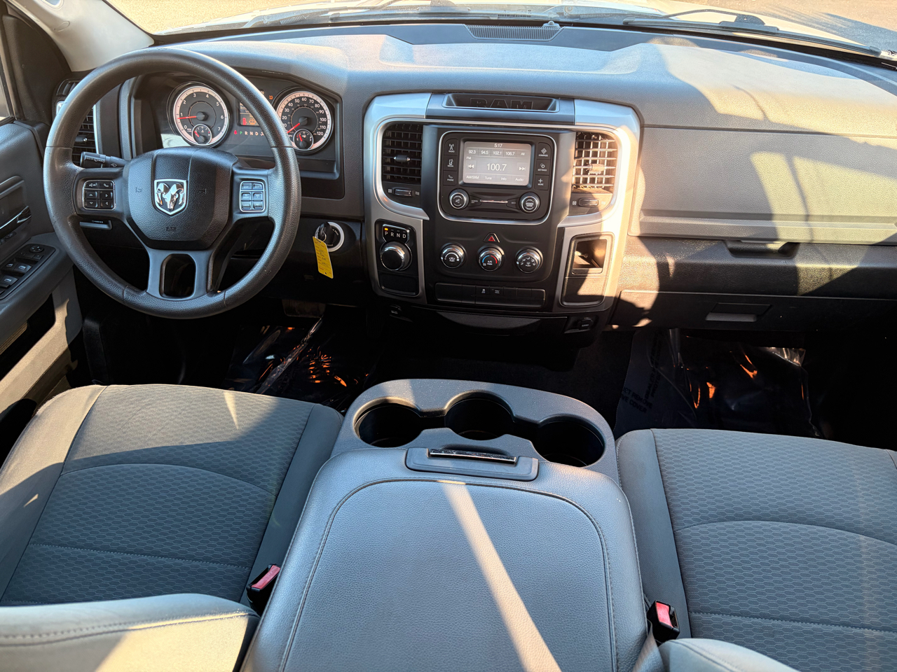 RAM 1500 Classic SLT Crew Cab SWB 2WD 2020