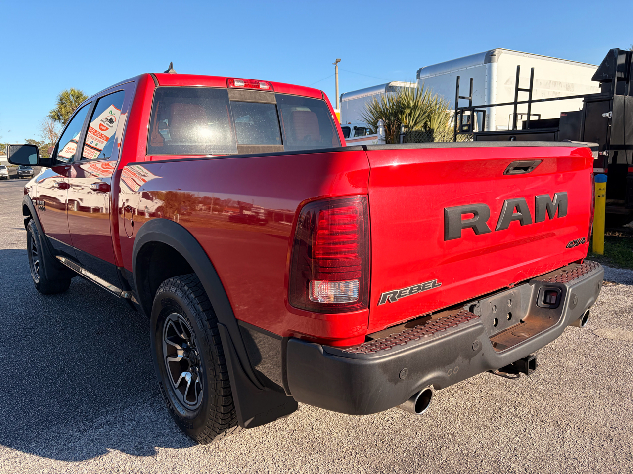 RAM 1500 4WD Crew Cab 140.5" Rebel 2016