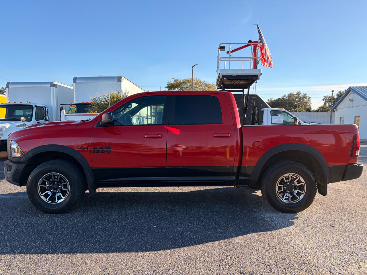 RAM 1500 4WD Crew Cab 140.5" Rebel 2016