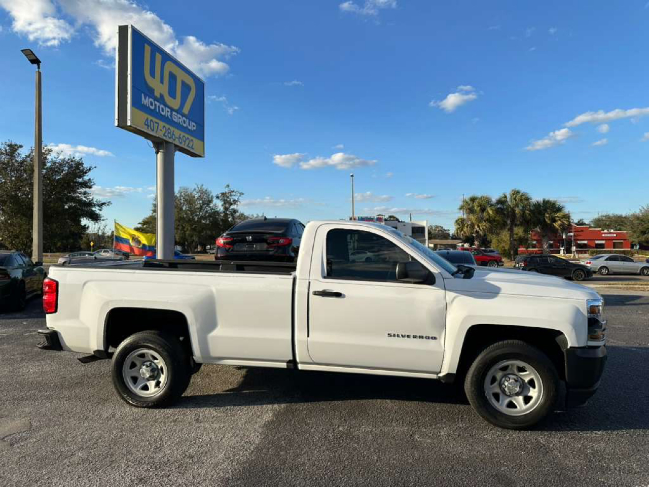 Chevrolet Silverado 1500 2WD Reg Cab 140" Work Truck 2017