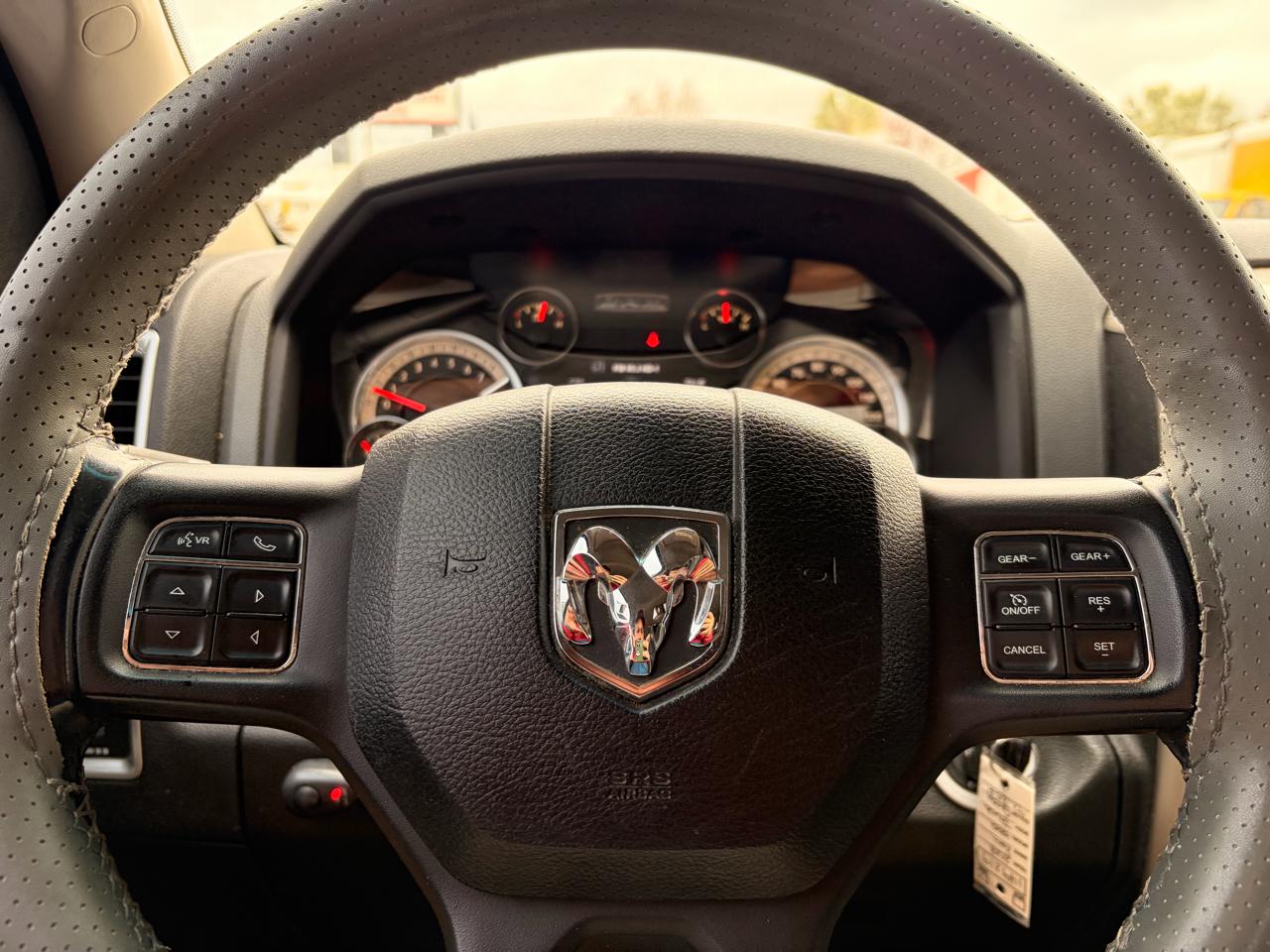 RAM 1500 Big Horn 4x2 Crew Cab 6'4" Box 2018