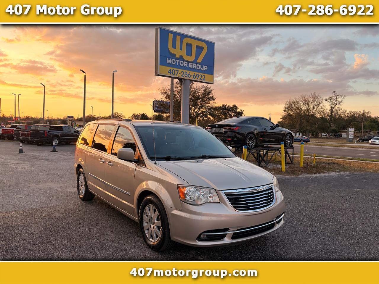2014 Chrysler Town & Country Touring