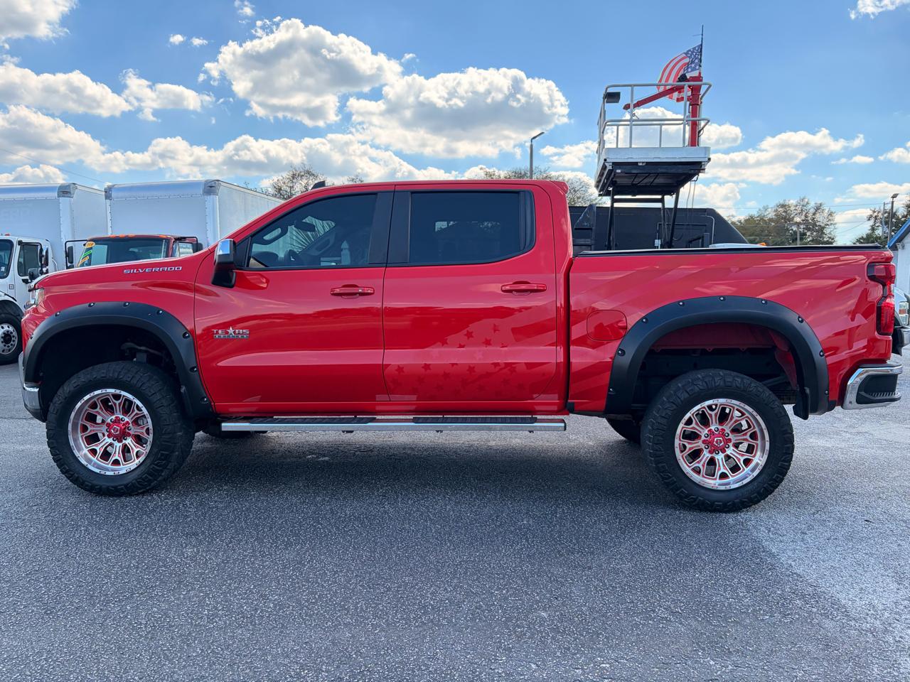 Chevrolet Silverado 1500 1LT Crew Cab 2WD 2021