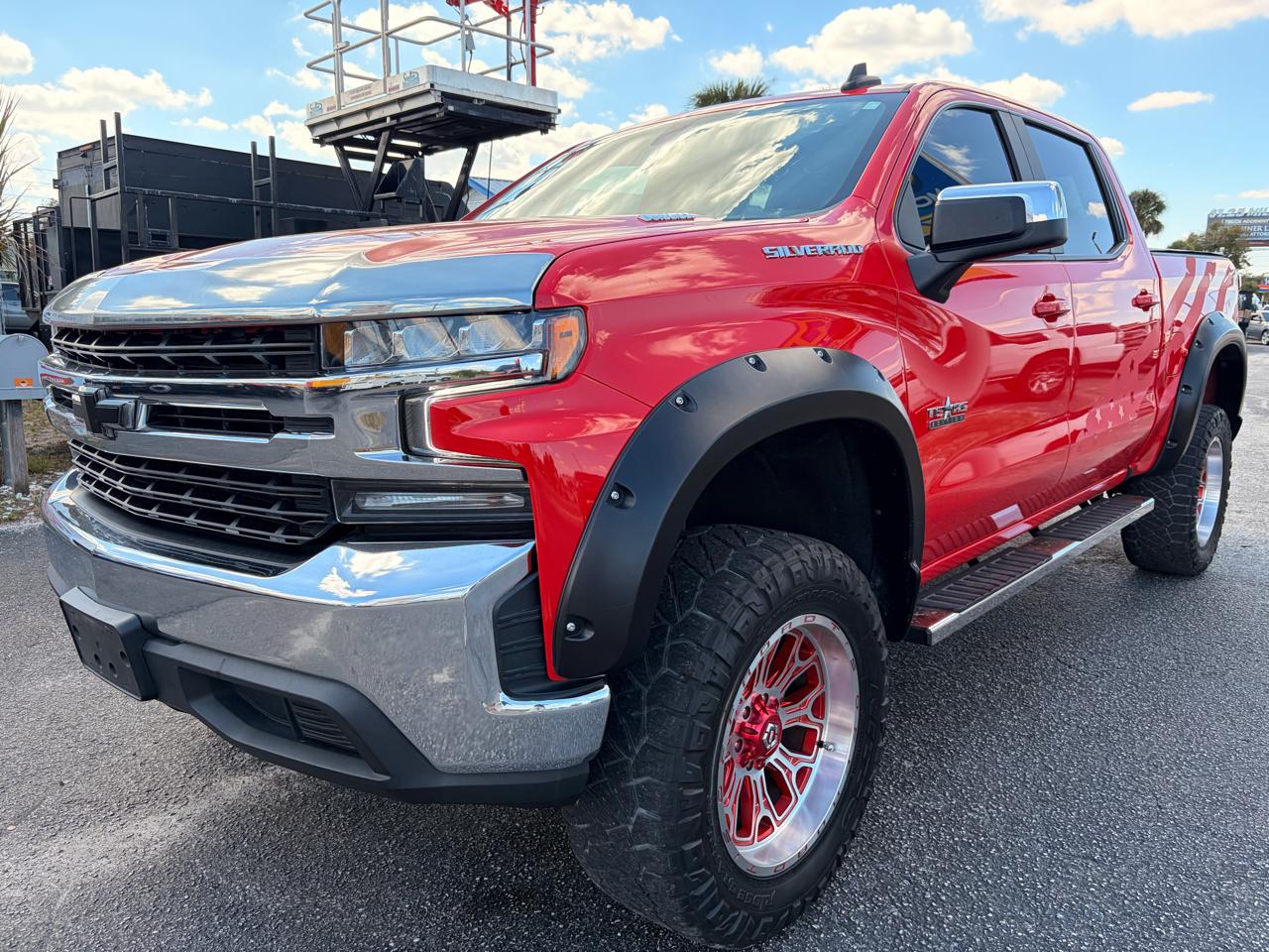 Chevrolet Silverado 1500 1LT Crew Cab 2WD 2021