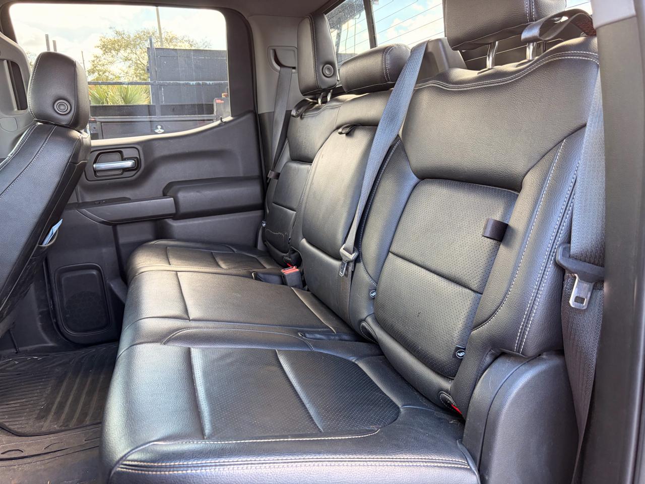 Chevrolet Silverado 1500 1LT Crew Cab 2WD 2021