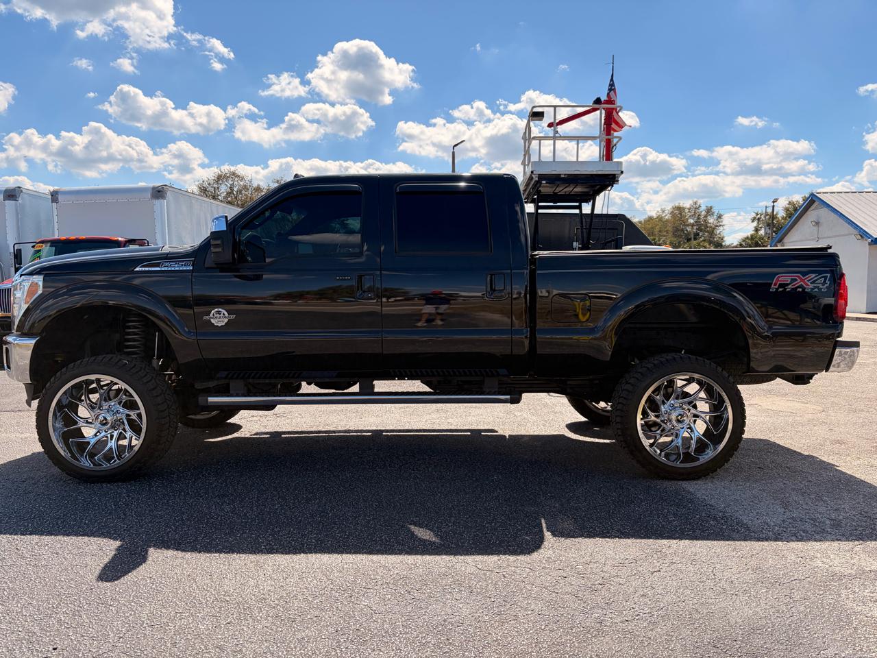 Ford F-250 SD Lariat Crew Cab LWB 4WD 2013