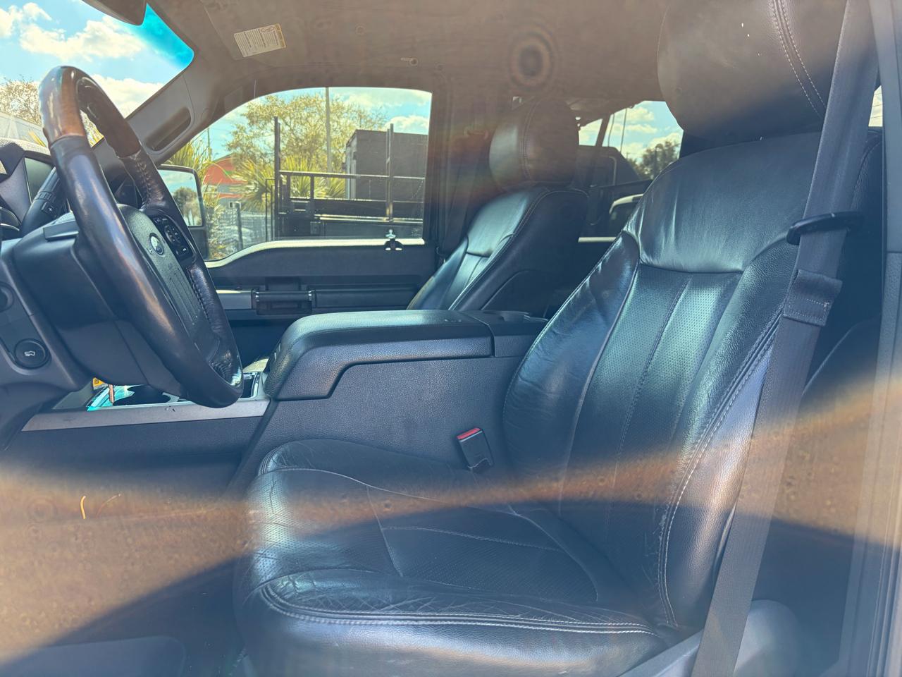 Ford F-250 SD Lariat Crew Cab LWB 4WD 2013