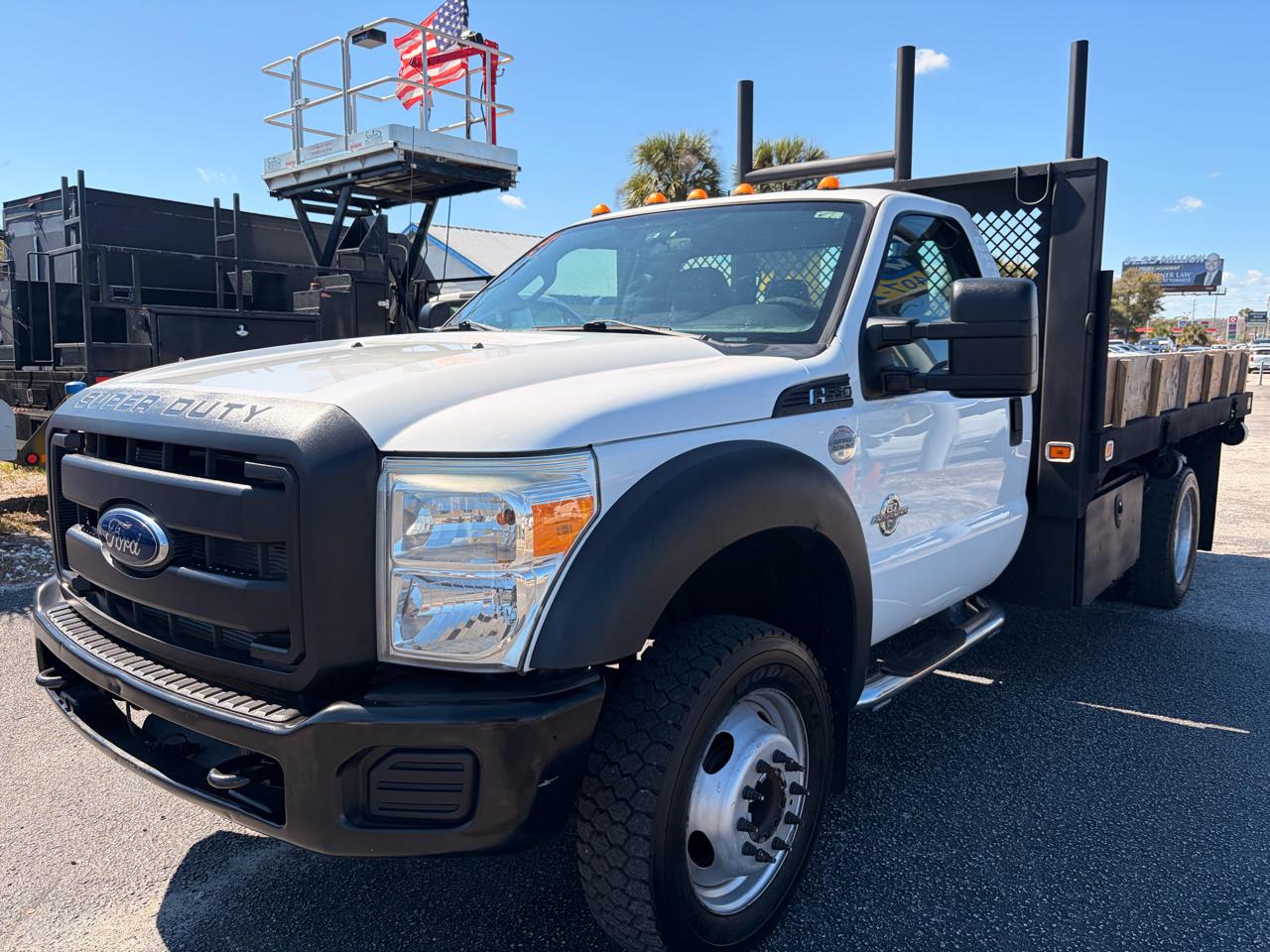 Ford F-550 Regular Cab DRW 2WD 2015