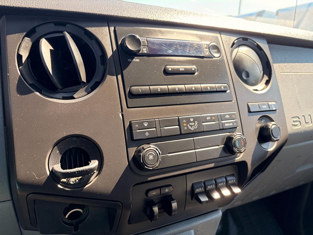 Ford F-550 Regular Cab DRW 2WD 2015