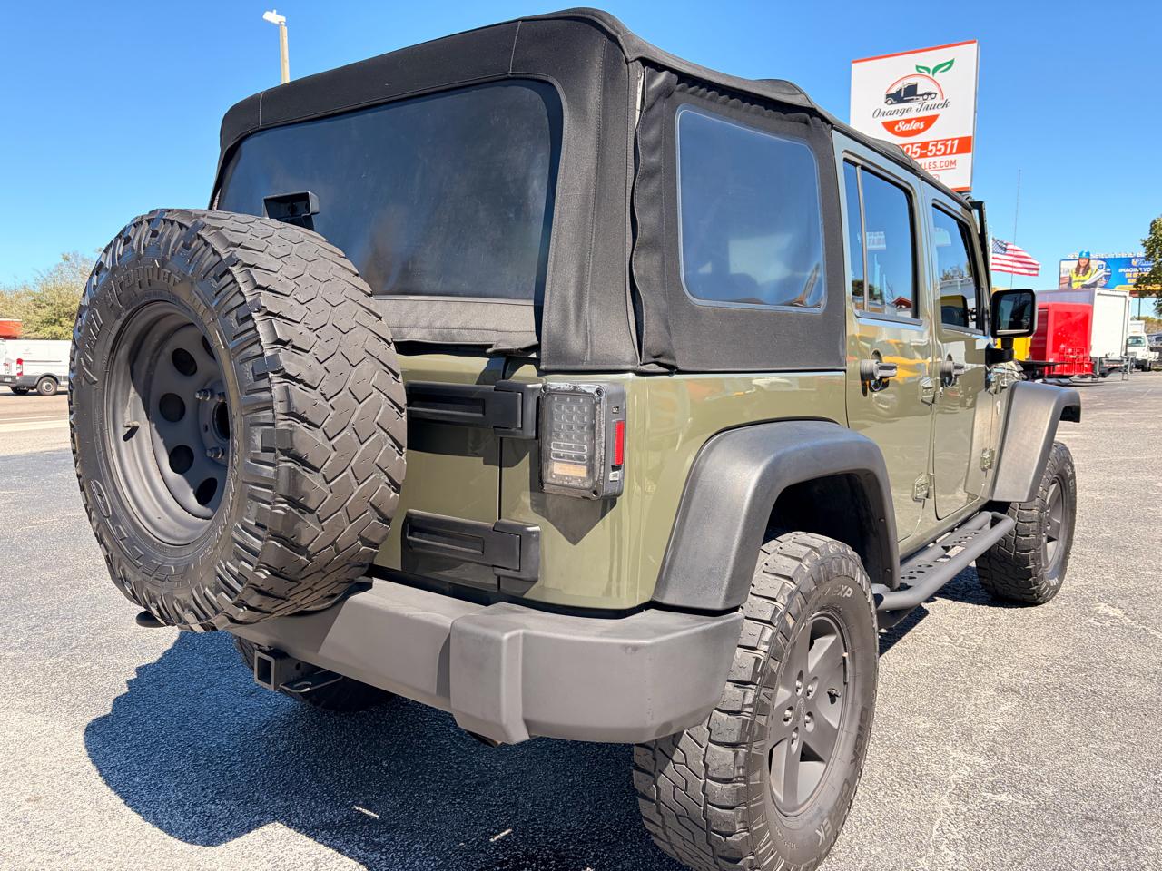 Jeep Wrangler Unlimited Sport 4WD 2015